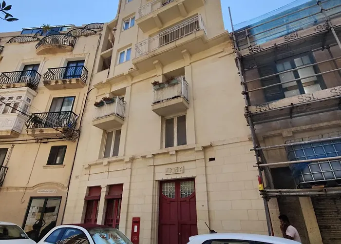 Modern 2 Bedroom Daire Sliema